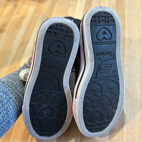 Good condition light up shoes - Picture 2 of 4